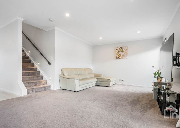  at 11 Orowaru Avenue, Massey, Waitakere City, Auckland