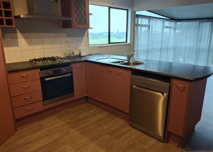  at 6 Malte Burn Pl, Papatoetoe, Manukau City, Auckland