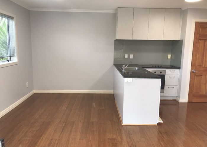  at 8A Glenreagh Place, Torbay, North Shore City, Auckland