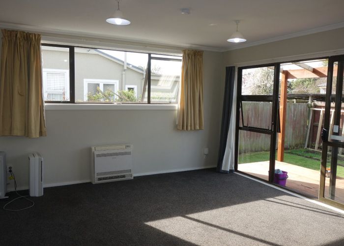  at 2/120 Osborne Street, Waltham, Christchurch City, Canterbury