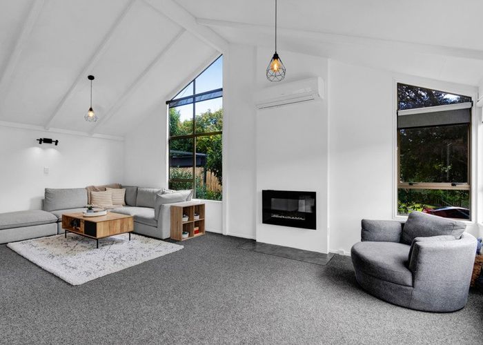  at 6 Ainslee Street, Highlands Park, New Plymouth