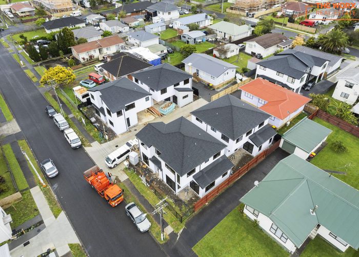  at 10 Mervan Street, Mangere East, Auckland