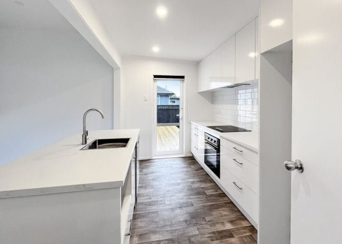  at 27 Glasgow Street, Takaro, Palmerston North