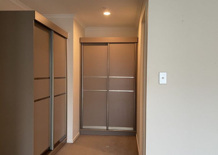  at 220/26 Remuera Road, Newmarket, Auckland
