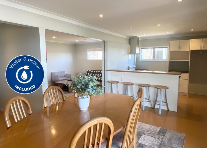  at 53A De Luen Avenue, Tindalls Beach, Whangaparaoa