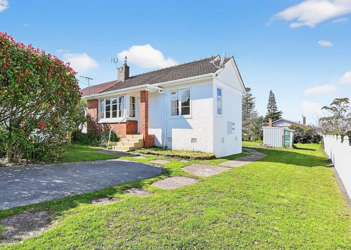  at 1A Handley Avenue, Narrow Neck, Devonport, North Shore City, Auckland