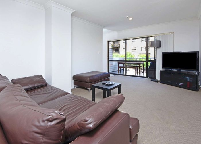  at 10/46 Carlos Drive, Flat Bush, Manukau City, Auckland