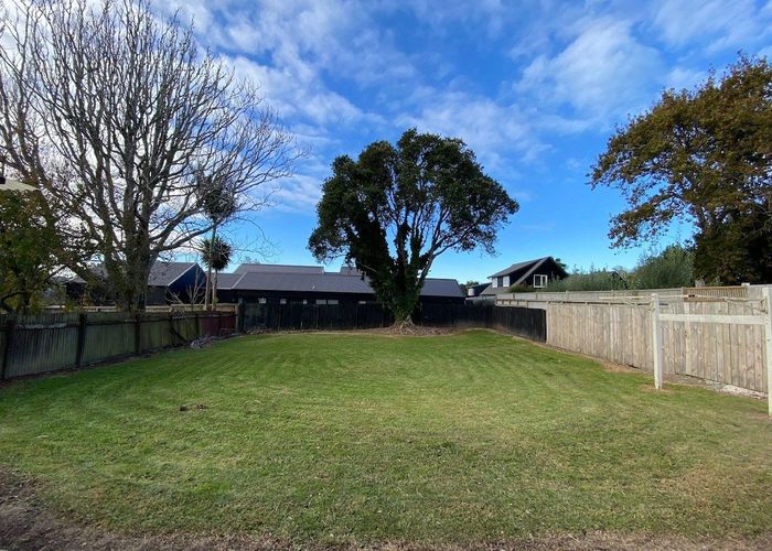  at 22 Tauhinu Rd, Greenhithe, North Shore City, Auckland
