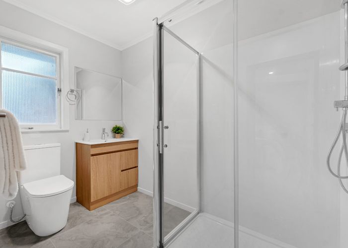  at 14 Oxford Road, Manurewa, Manukau City, Auckland