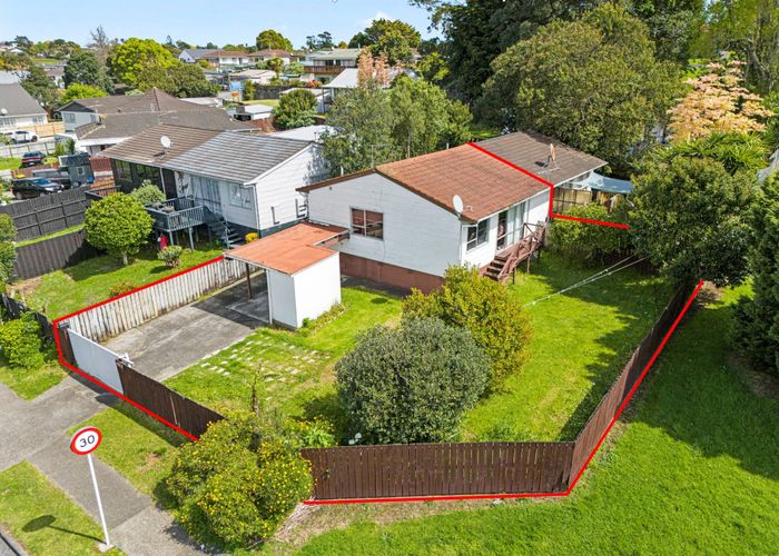  at 2/60 Moncrieff Avenue, Clendon Park, Auckland