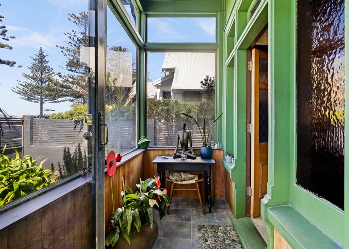  at 567 Marine Parade, Napier South, Napier, Hawke's Bay