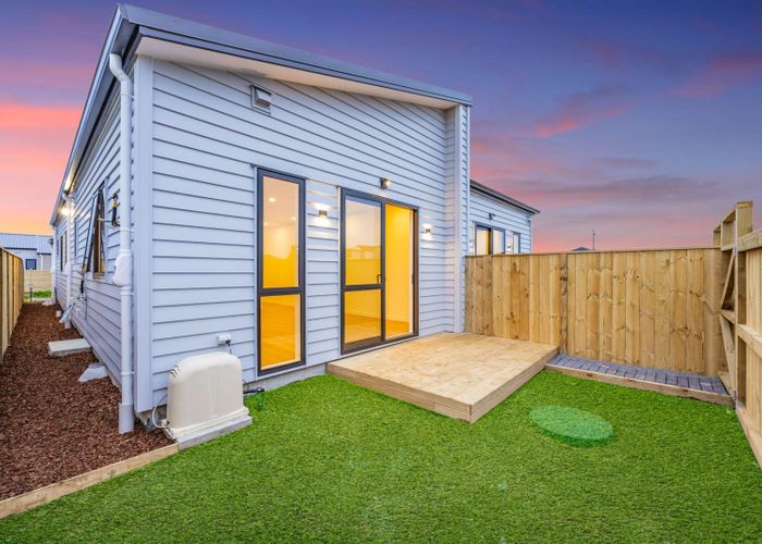  at 6 Ihi Place, Drury, Papakura, Auckland