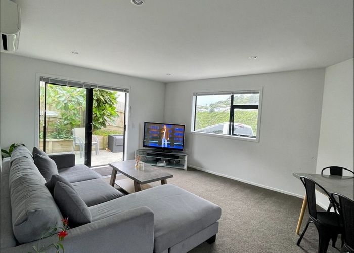  at 43D Dominion Park Street, Johnsonville, Wellington