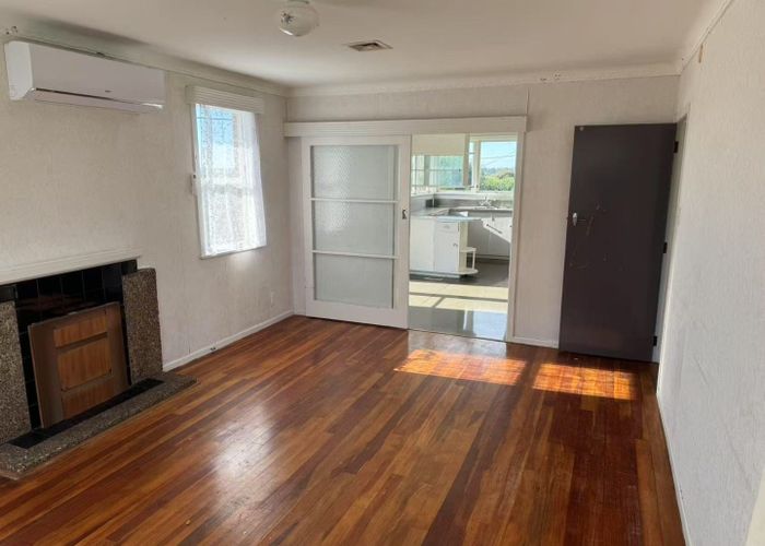  at 41 Birkdale Road, Birkdale, North Shore City, Auckland