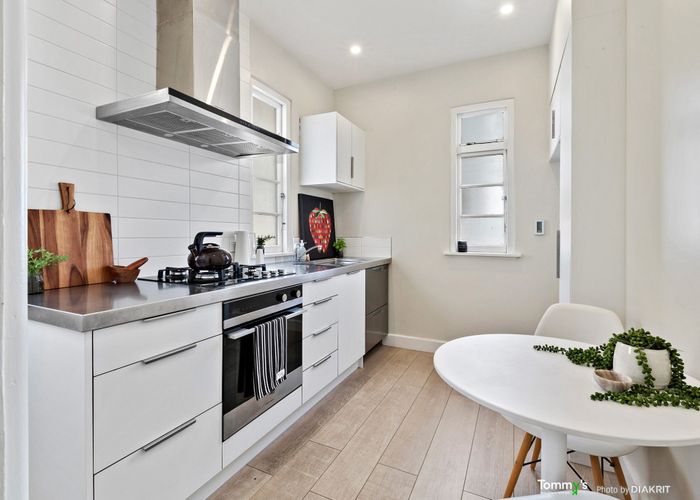 For sale 20c Portland Crescent, Thorndon, Wellington, Wellington homes.co.nz