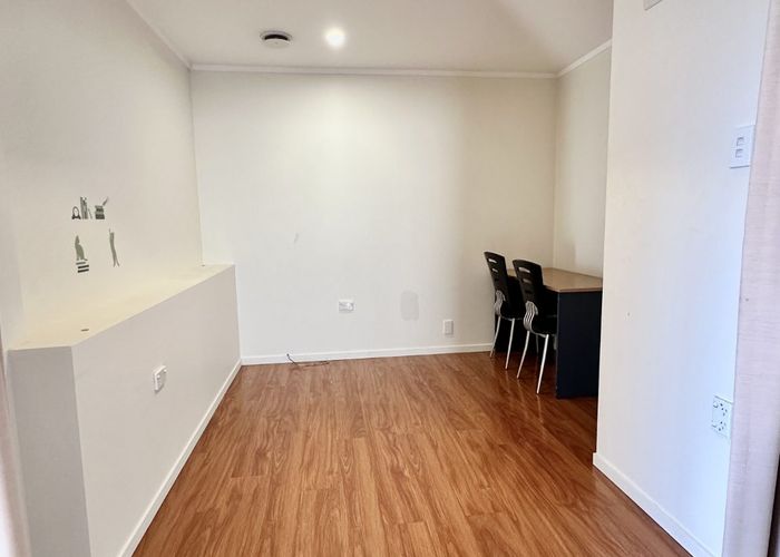  at 23 Lyttelton Avenue, Forrest Hill, North Shore City, Auckland