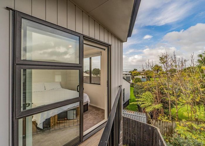  at 4A Montmere Avenue, Te Atatu Peninsula, Auckland