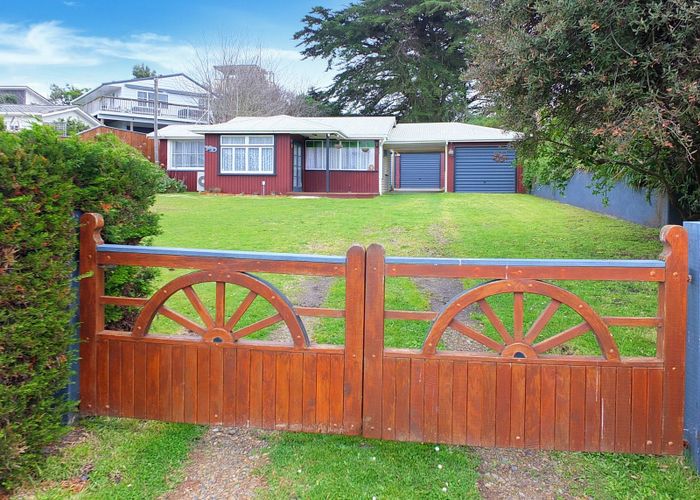  at 46 Signal Street, Foxton Beach, Foxton