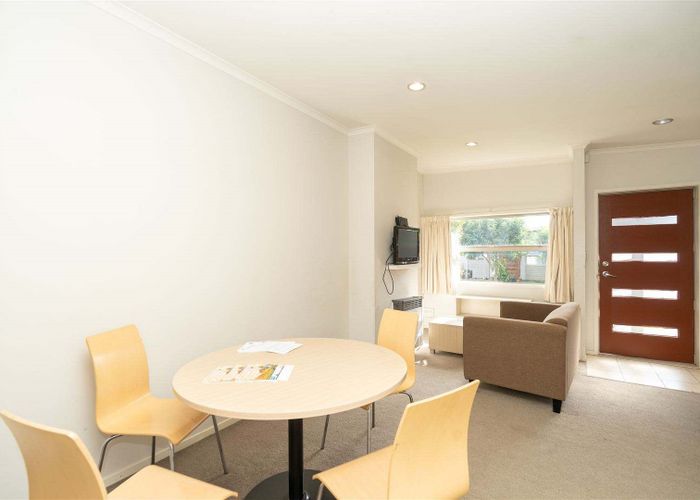  at 6/46 Peachgrove Road, Hamilton East, Hamilton