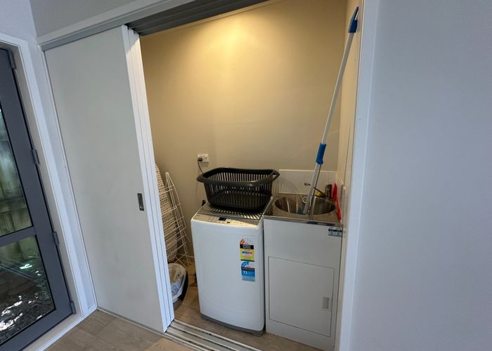  at 18A Lisa Rise, Half Moon Bay, Manukau City, Auckland