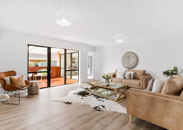  at 1/32 Simmental Crescent, Somerville, Manukau