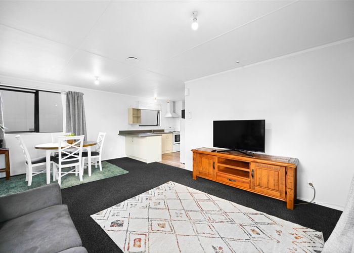  at 10B  Claude Street, Fairfield, Hamilton, Waikato