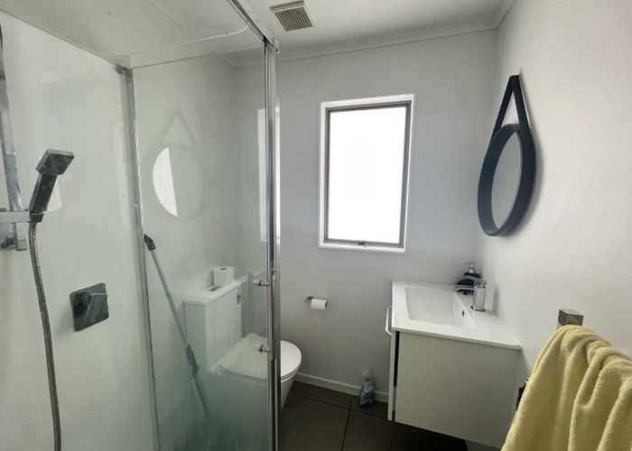  at 35b Latitude Close, Whitby, Porirua, Wellington