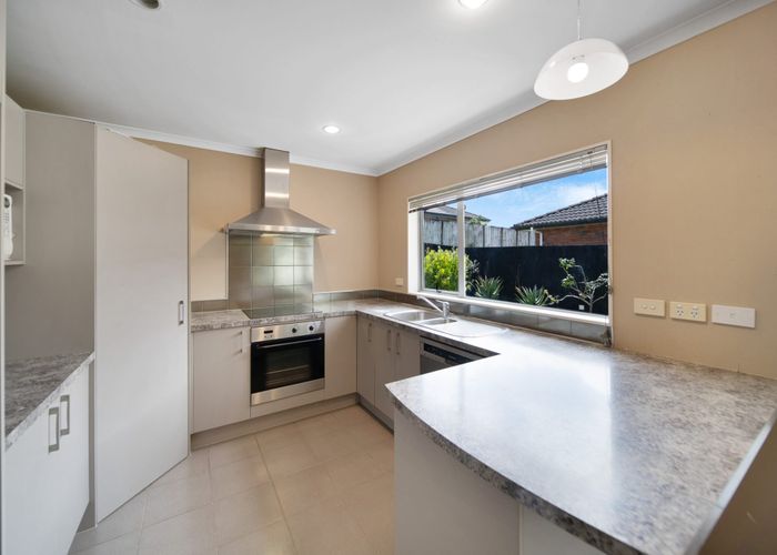  at 36 Foxlaw Street, Randwick Park, Manukau City, Auckland