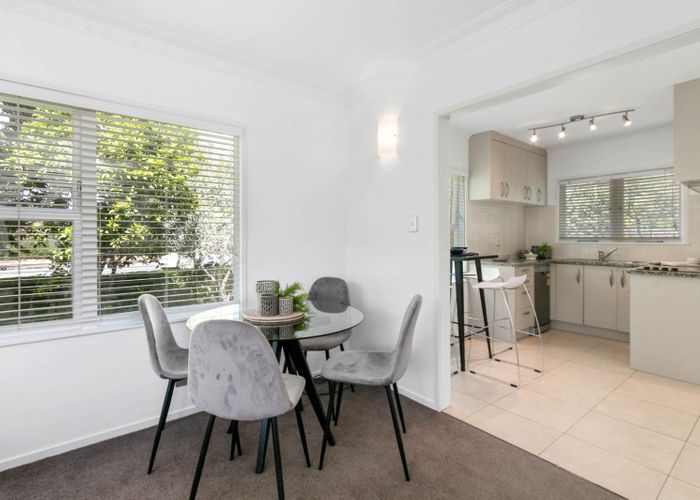  at 1/188 Campbell Road, Greenlane, Auckland