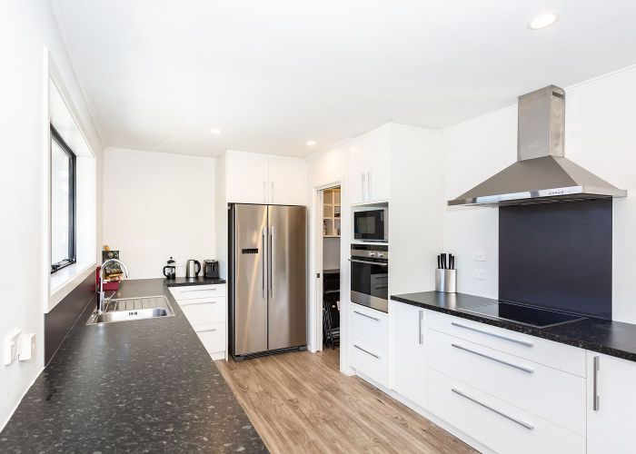  at 402 Ilam Road, Bryndwr, Christchurch City, Canterbury