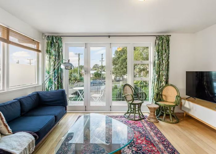  at 116 Holly Street, Avondale, Auckland City, Auckland