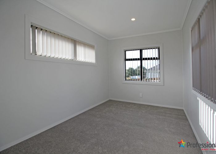 at 213 Buckland Road, Mangere East, Auckland