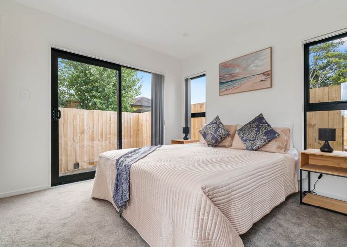  at 13&14 /32 Tapuwae Way, Mangere Bridge, Manukau City, Auckland
