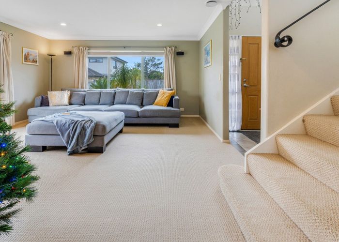  at 11 Coachman Drive, Flat Bush, Auckland