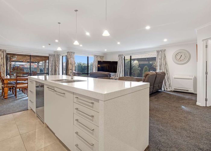  at 7 Strathcarron Place, Broomfield, Christchurch City, Canterbury
