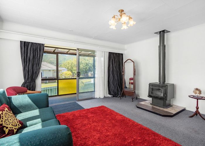  at 7 Hamstead Street, Wainuiomata, Lower Hutt