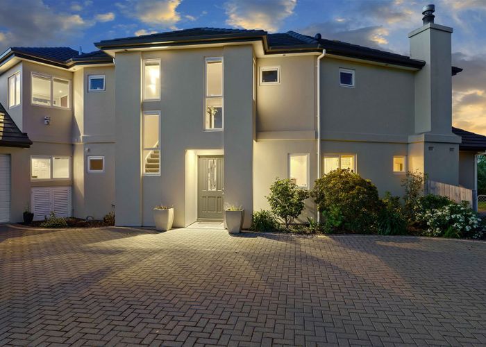  at 18 Bearing West Court, Paraparaumu