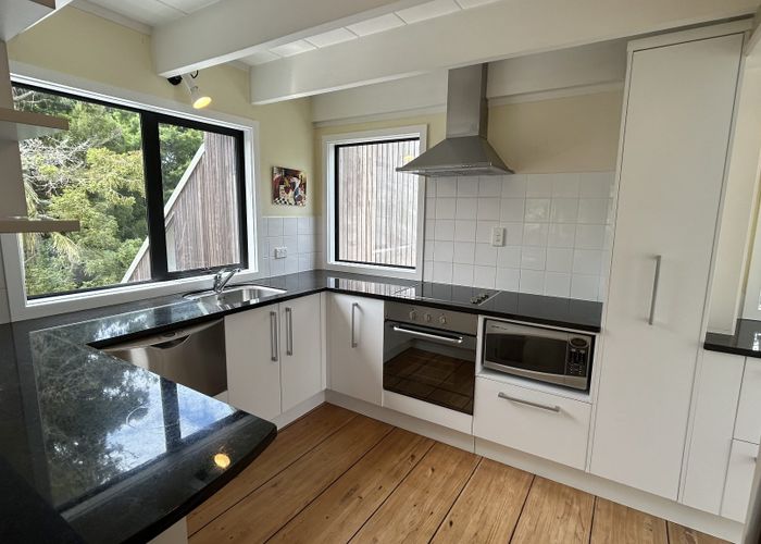  at 9-20 Selwyn Road, Howick, Manukau City, Auckland