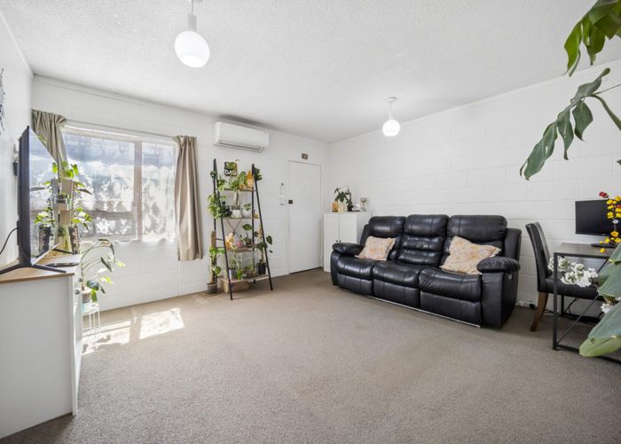  at 5/41 Woodward Road, Mount Albert, Auckland City, Auckland