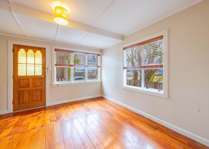  at 9 Pukeko Place, Westshore, Napier, Hawke's Bay