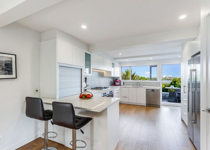  at 18A Sylvan Park Avenue, Milford, North Shore City, Auckland