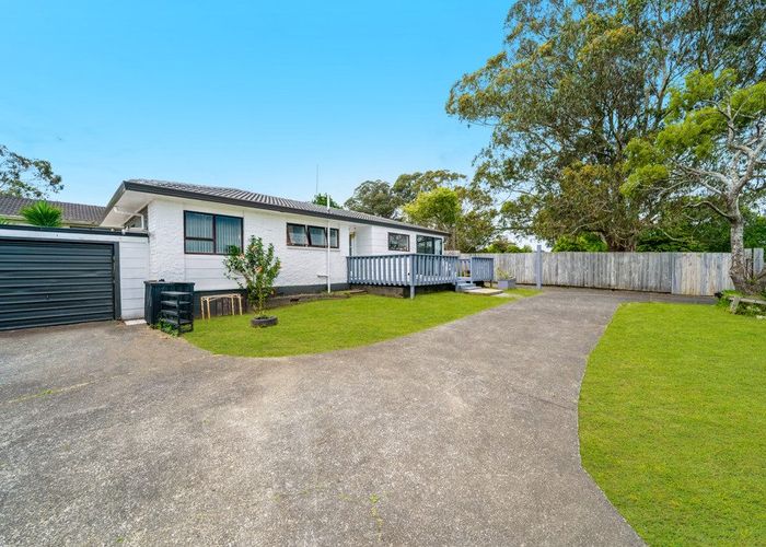  at 1/18 Frobisher Way, Clendon Park, Manukau City, Auckland