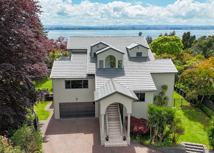 at 4 Tupara Crescent, Kawaha Point, Rotorua, Bay Of Plenty
