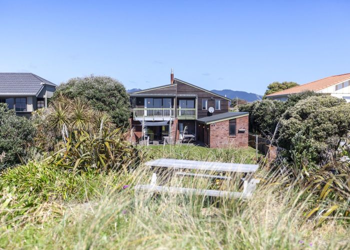  at 10 Nuhaka Place, Paraparaumu Beach, Paraparaumu