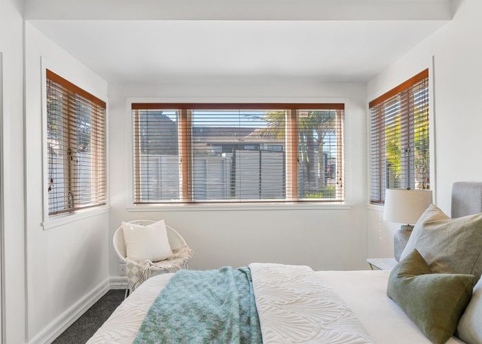  at 19 Tobruk Crescent, Milford, North Shore City, Auckland