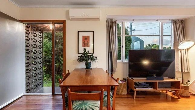  at 20 Woodvale Road, Glen Eden, Waitakere City, Auckland