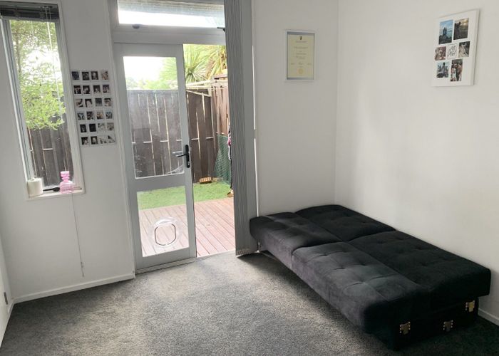  at 58 Albionvale Road, Glen Eden, Auckland