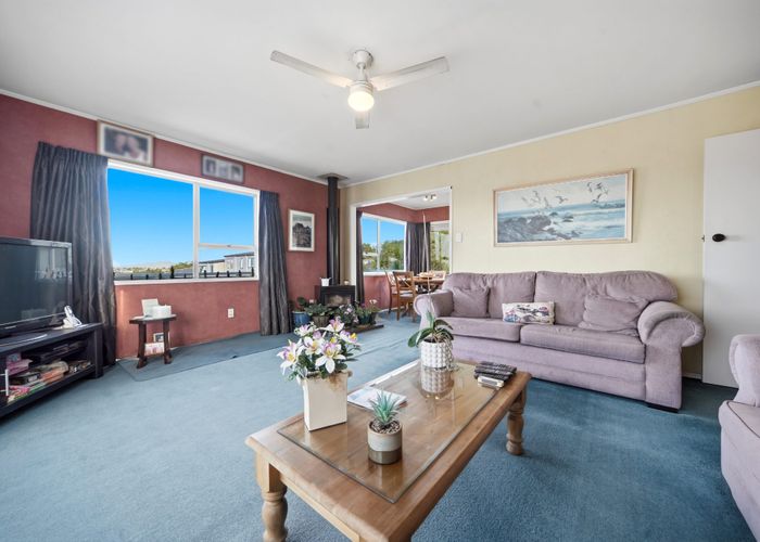  at 12 Celeste Place, Totara Vale, North Shore City, Auckland