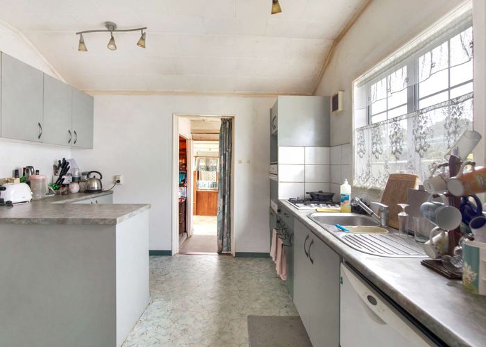  at 94 Cornfoot Street, Castlecliff, Whanganui