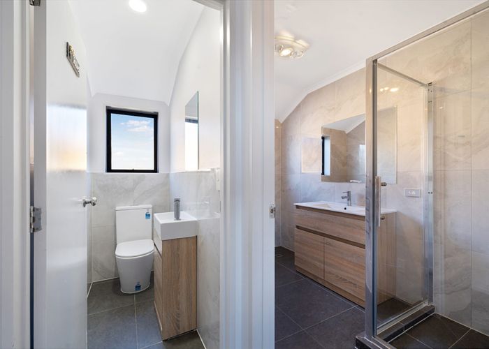 at 18 Plumstead Rise, Glen Eden, Waitakere City, Auckland